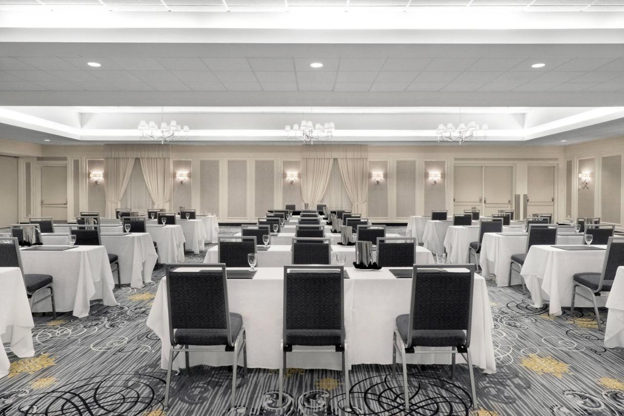 Sheraton Cavalier Saskatoon Hotel Zewnętrze zdjęcie