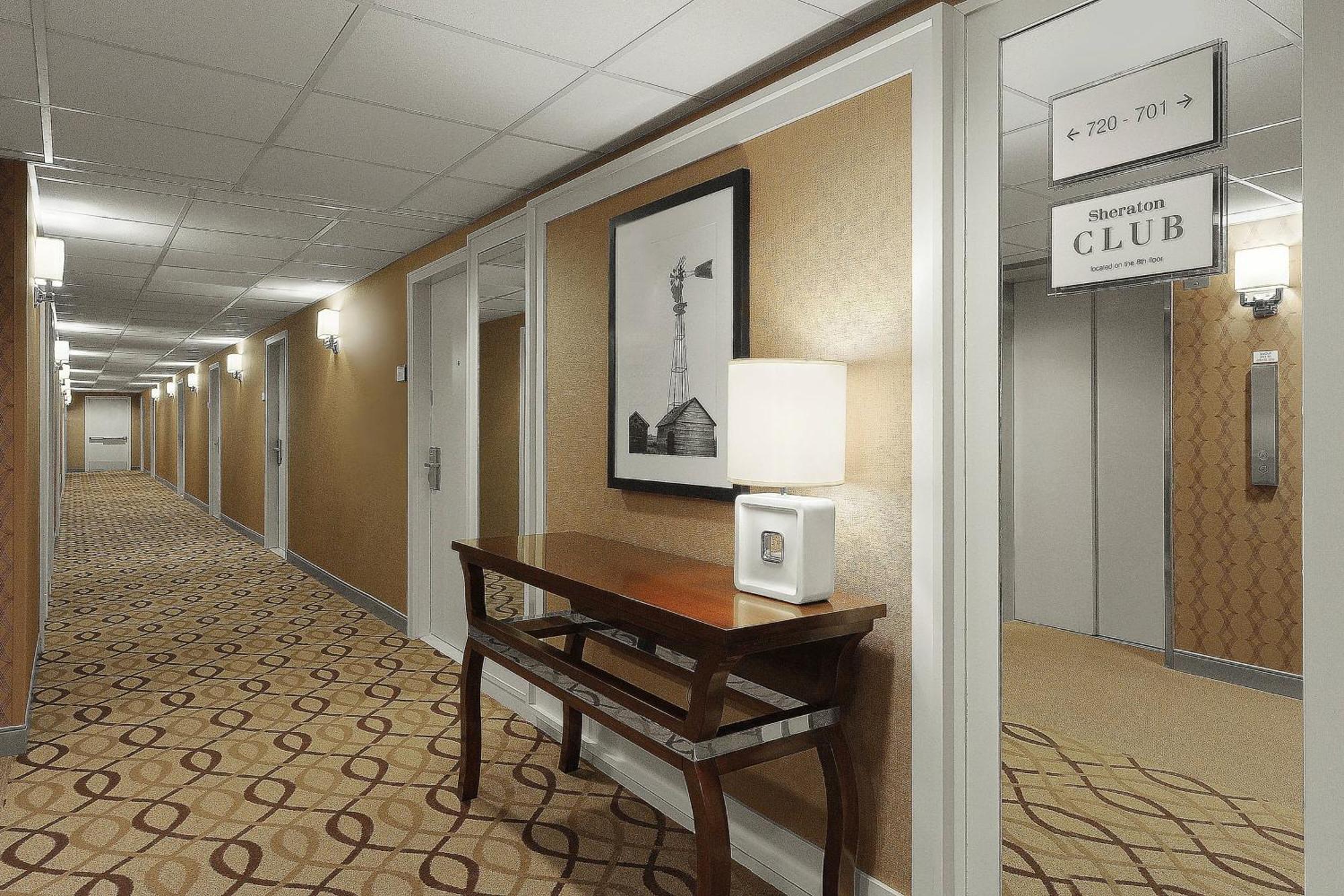 Sheraton Cavalier Saskatoon Hotel Zewnętrze zdjęcie
