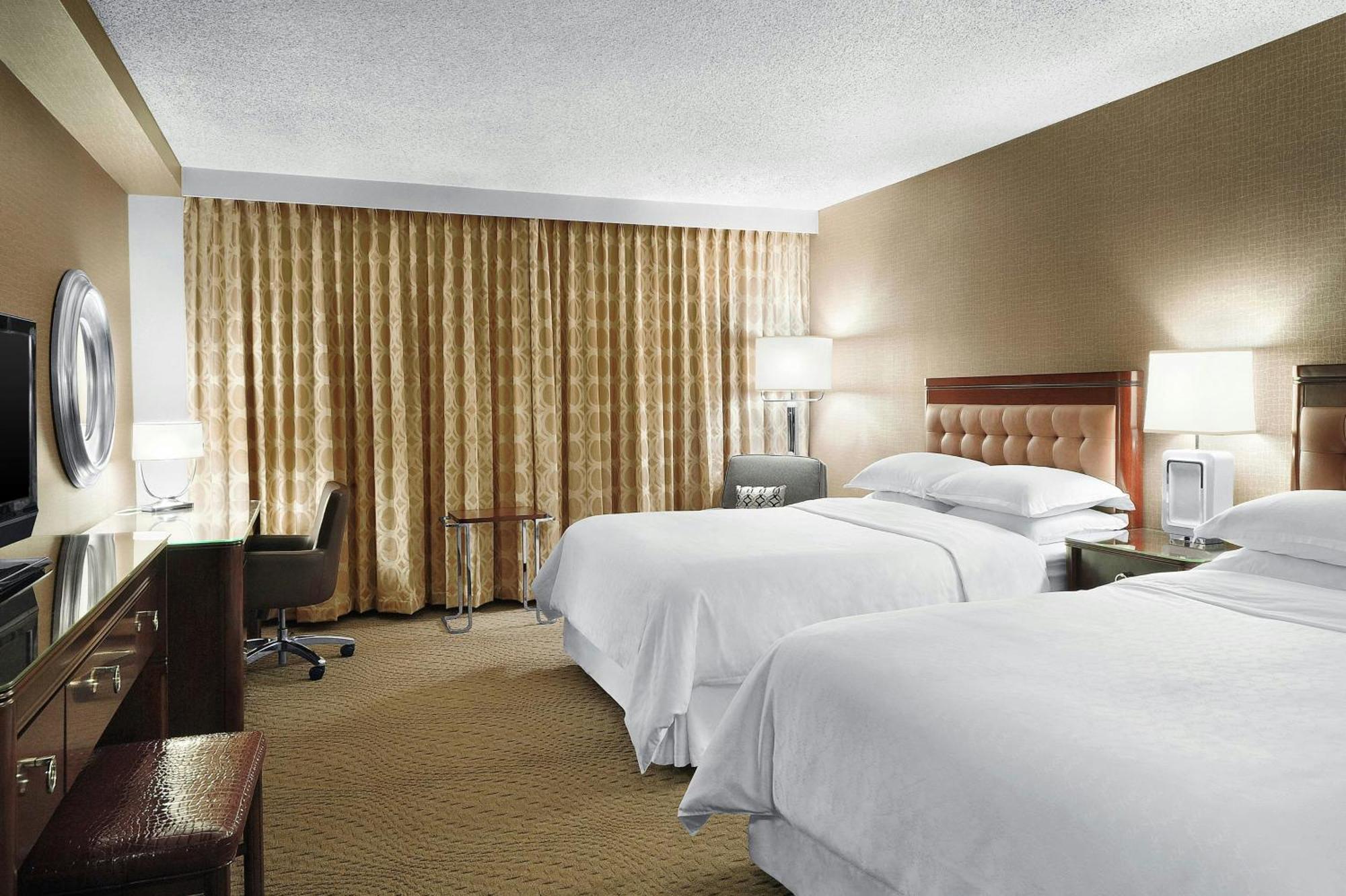 Sheraton Cavalier Saskatoon Hotel Zewnętrze zdjęcie